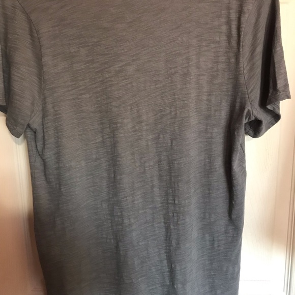 Old Navy v neck shirt. NWT ** - Picture 6 of 6